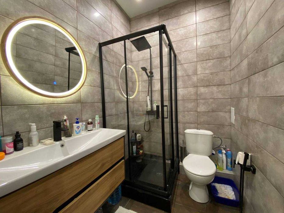 установить карниз,Монтаж демонтаж  карнизов .
 повесить картину, полку