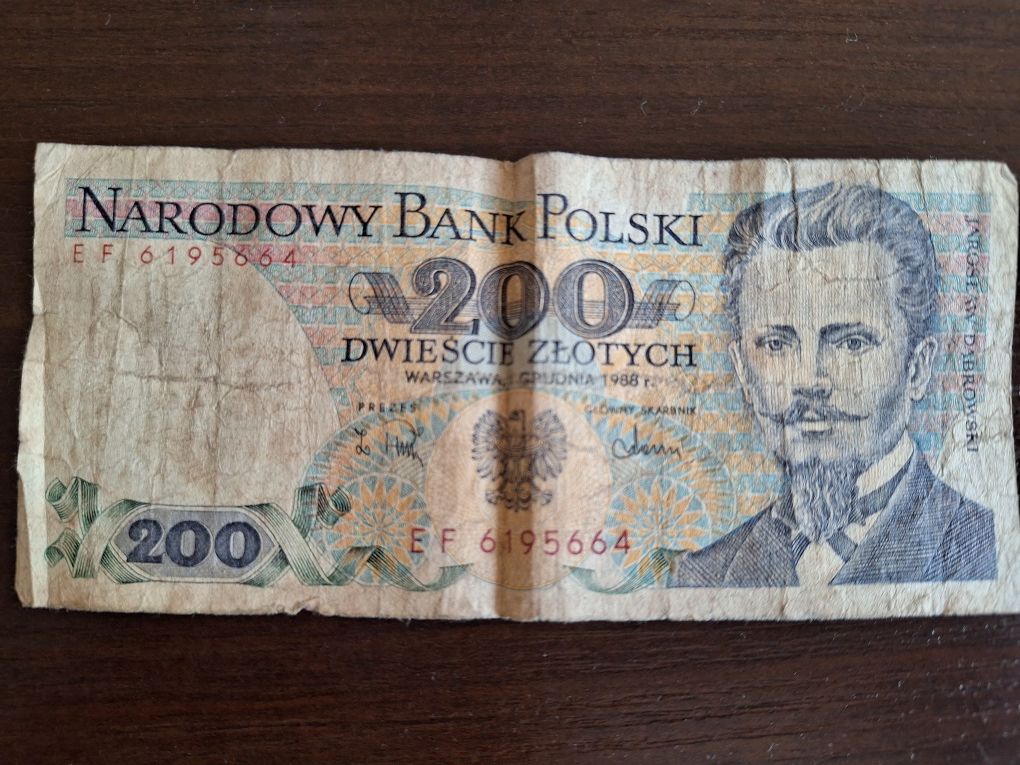 Banknot PRL 200 zł 1988r.