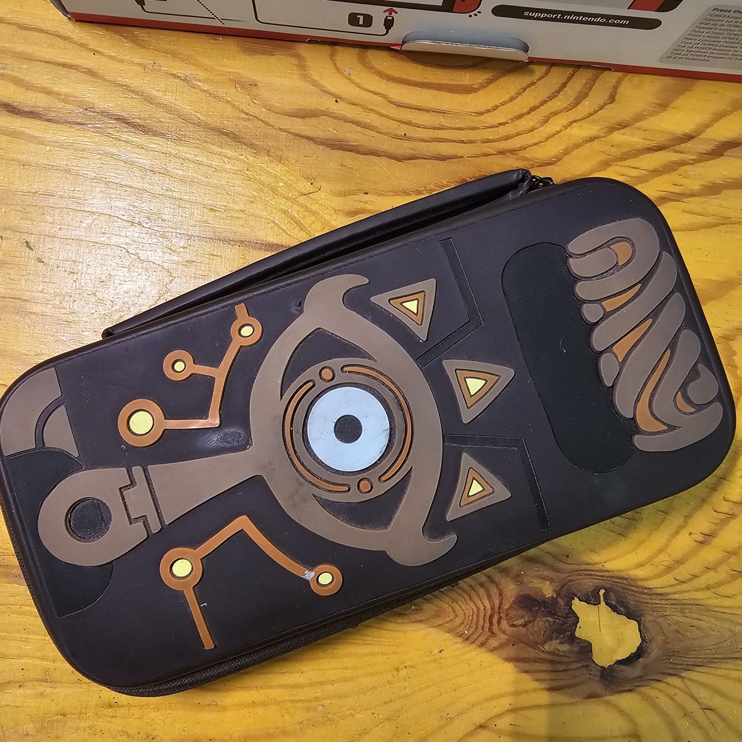 Konsola NINTENDO SWITCH V2 Komplet HDMI + Etui Stan Bardzo Dobry 8+/10