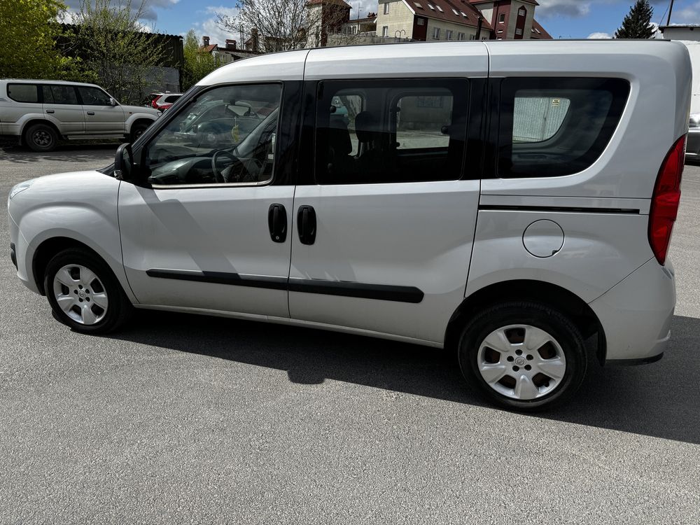 Opel combo  1.6 CDTI