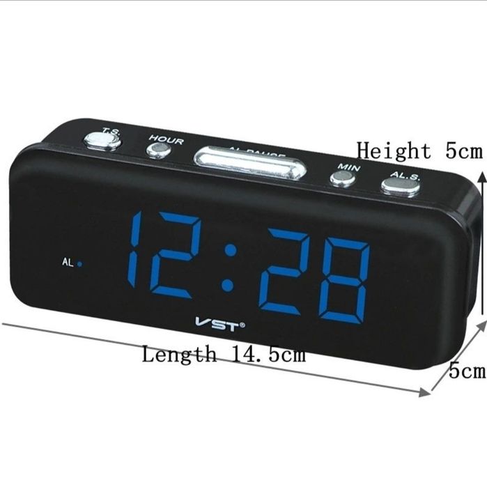 Zegar budzik elektroniczny na prąd 230 V podświetlenie led blue