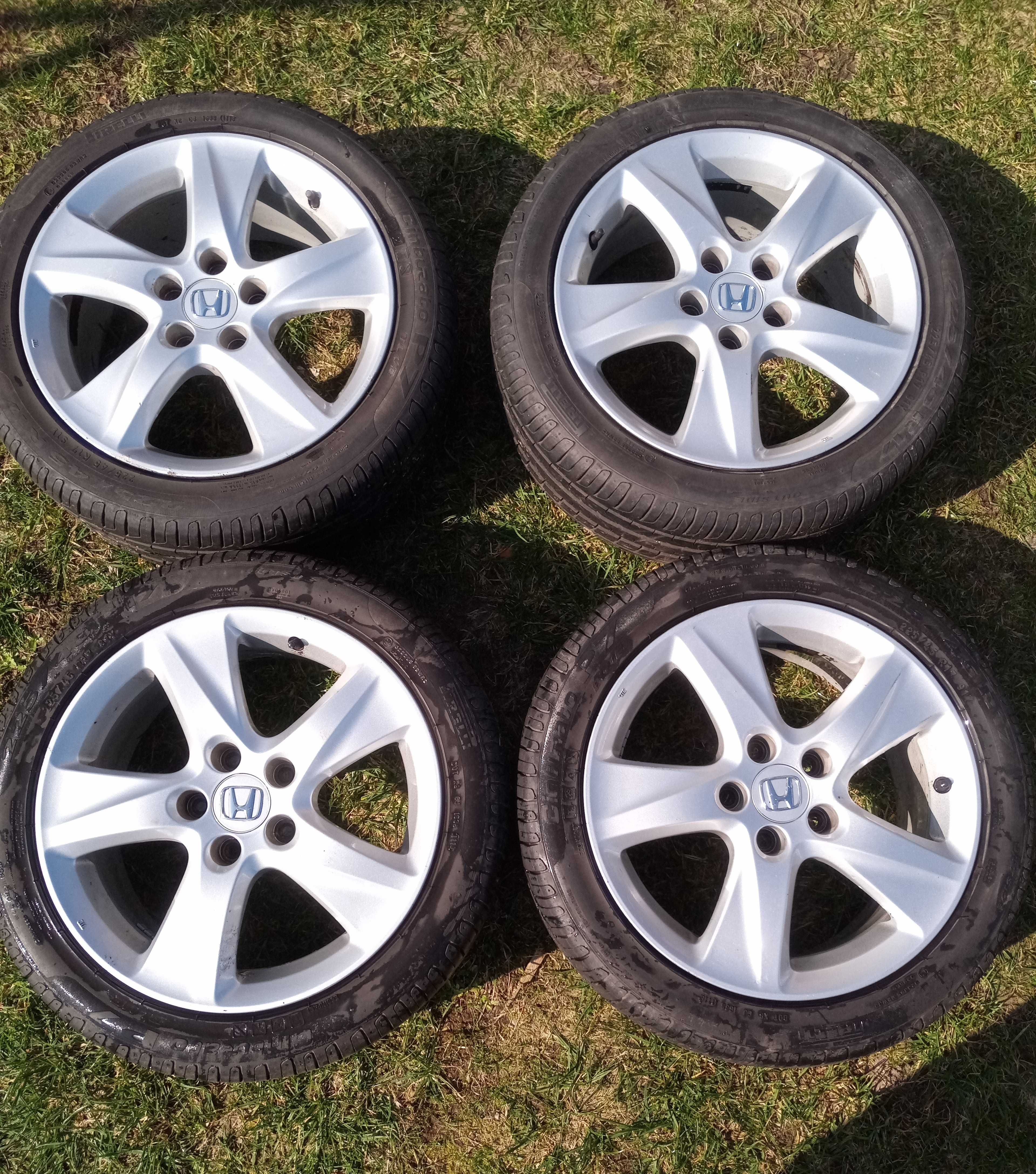 Koła 17 5x114,3 Honda Accord Civic  opony letnie Pirelli 225/45