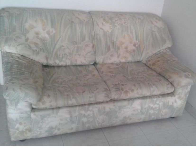 Sofá cama com largura de 3 lugares