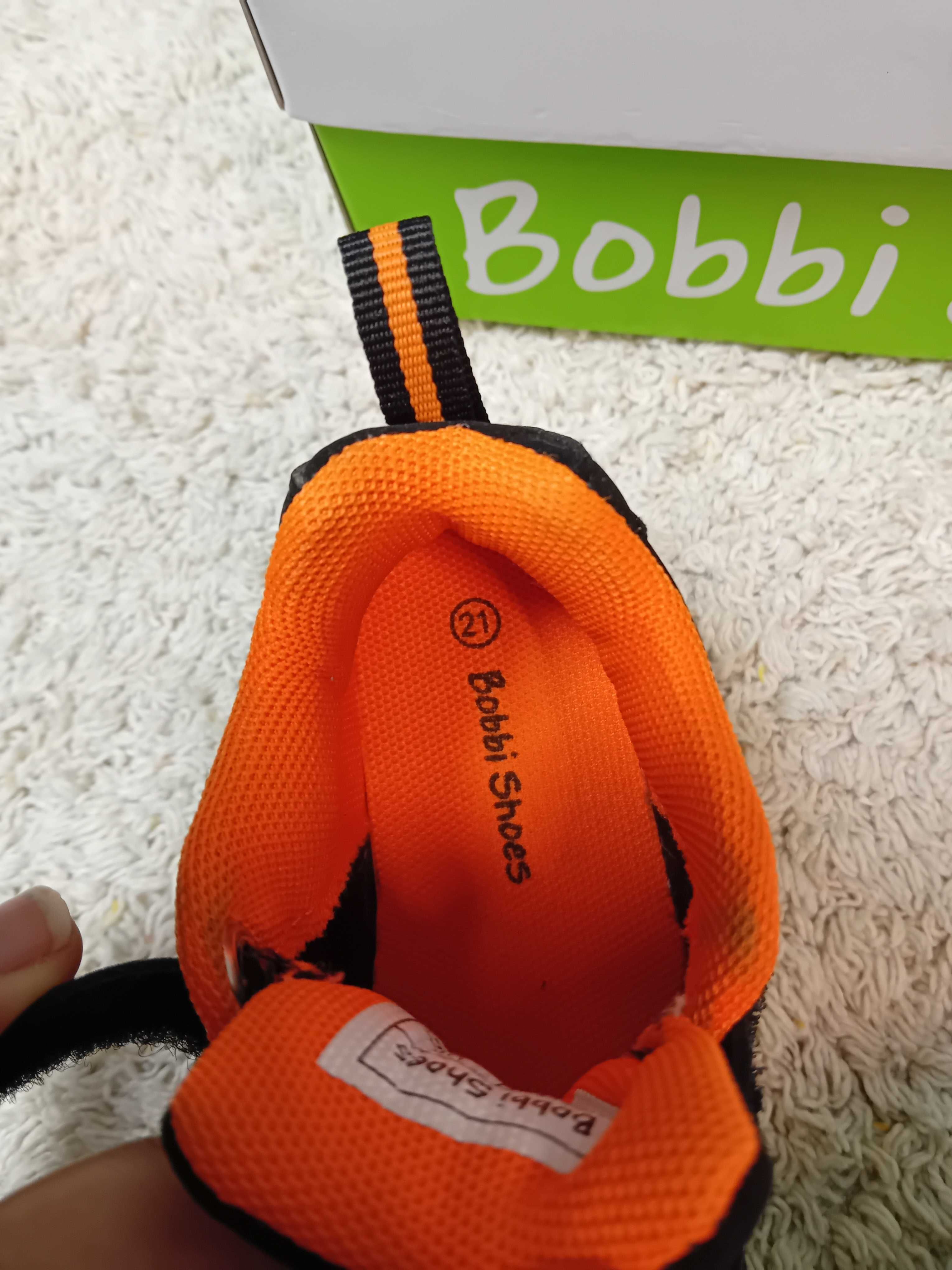 Buty buciki adidaski czarne rozmiar 21 dla chłopca