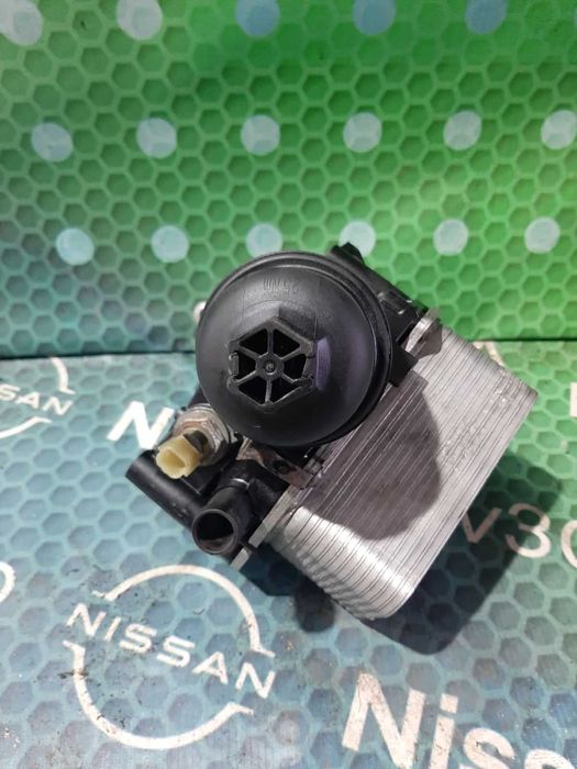 Корпус масляного фільтра з охолоджувачем Renault Trafic 3 1.6 dci Рено