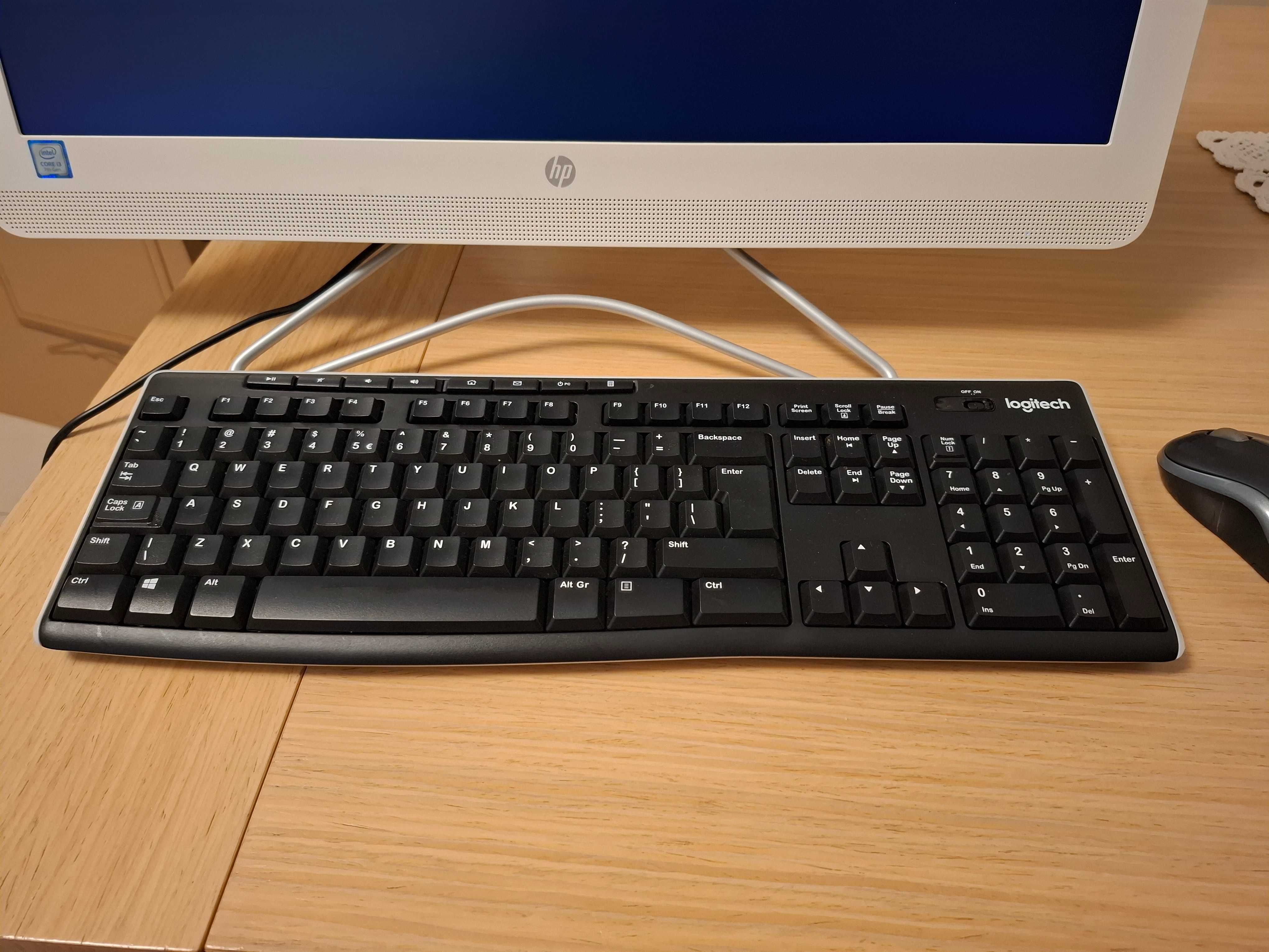 Komputer HP All in One 24 e009nw i3-7100U/8GB/240gB/Win10