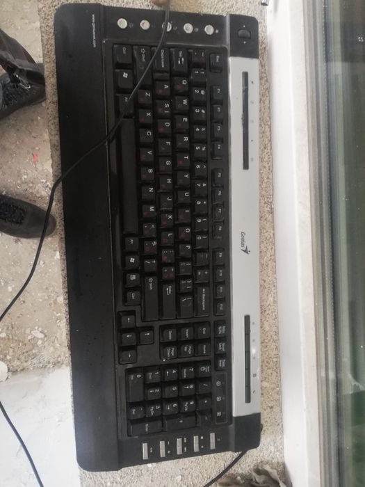 Продам клавіатуру грн