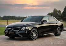Mercedes-Benz Klasa E Mercedes-Benz E klasa 220d , 4 MATIC , AMG