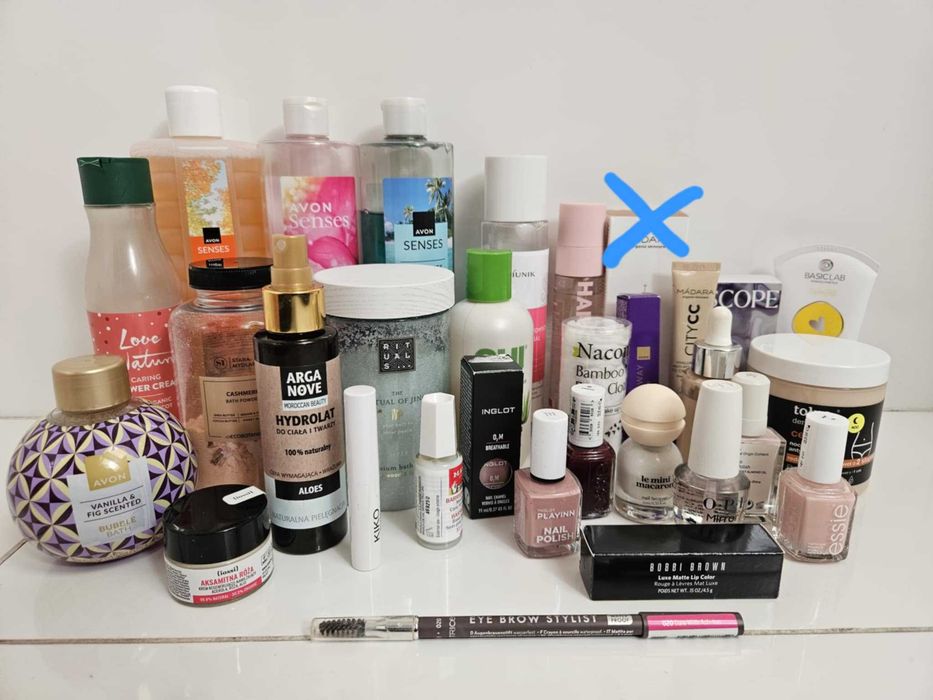 Mega paka kosmetyków Rituals Bobbi Brown Madara BasicLab Essie OPI