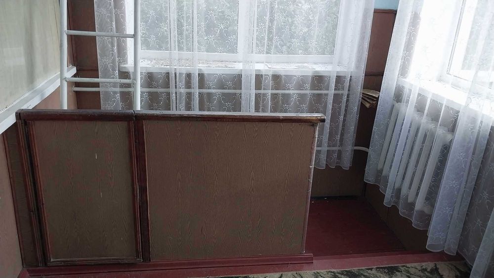 Продається будинок м . Дунаївці будинок + літня кухня.