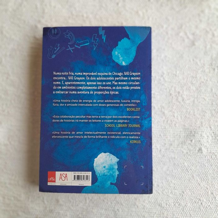 Livro "Will e Will"