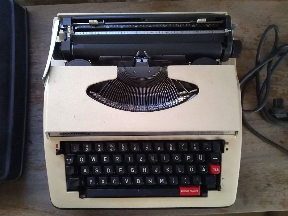 maszyna do pisania privileg 400
