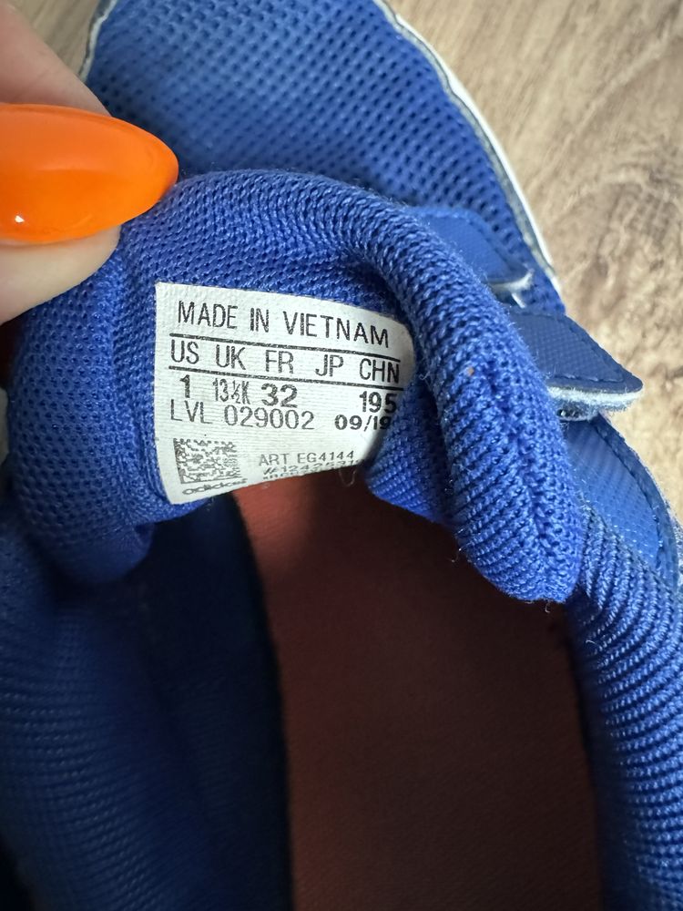 Buty Adidas Tensaur niebieskie 32 rzepy chłopięce