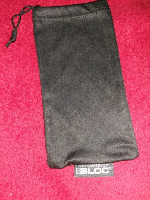 Woreczek na okulary Block