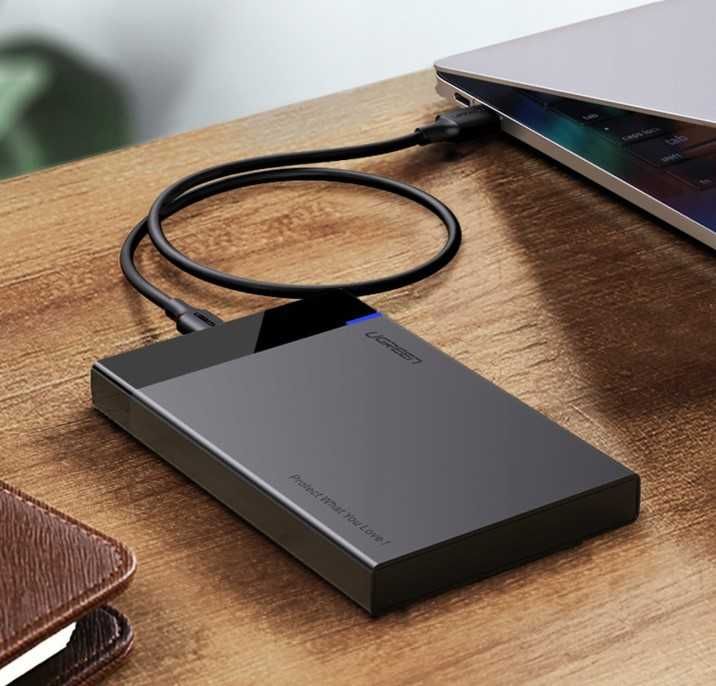 Ugreen Obudowa kieszeń na dysk SATA 2.5'' 6TB USB-C / USB-A 3.0 czarny