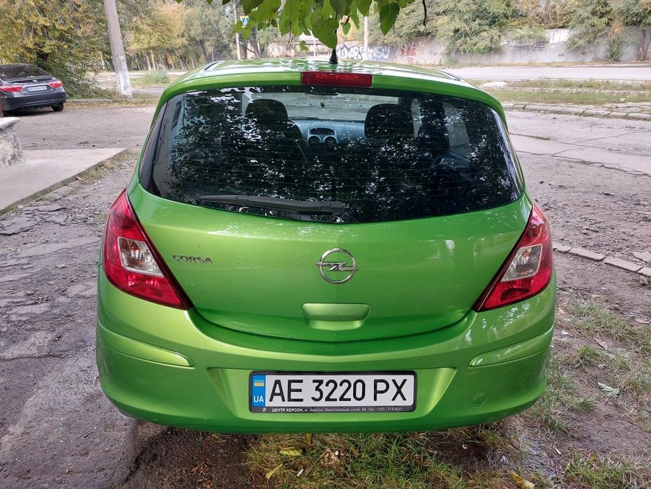 Opel Corsa 2012. 1.2 газ/бензин