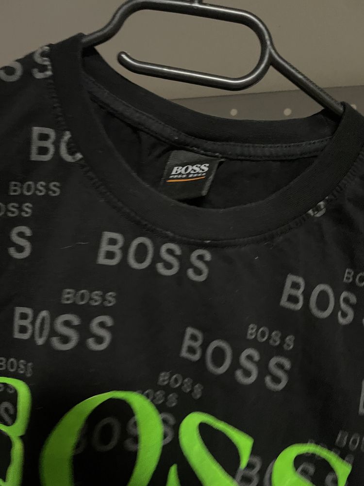 Koszulka meska marki boss