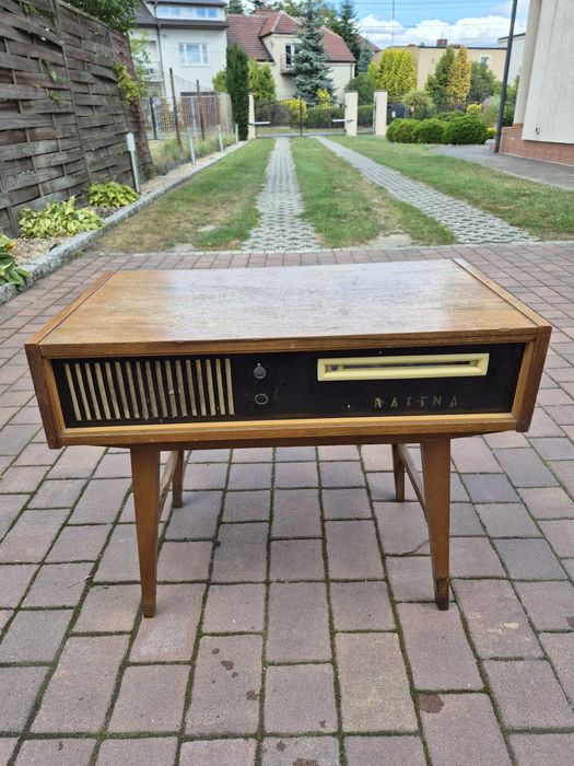Stolik obudowa gramofonu firmy RAFENA w stanie dobrym. Odbiór osobisty