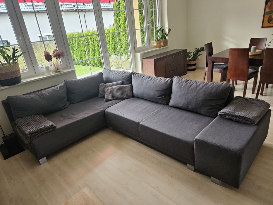 Narożnik z funkcją spania.