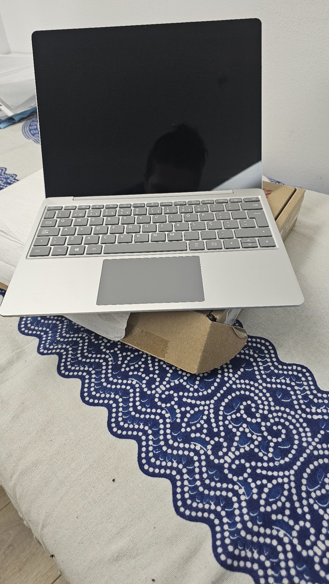 Surface Go Laptop 126G i5 | Microsoft