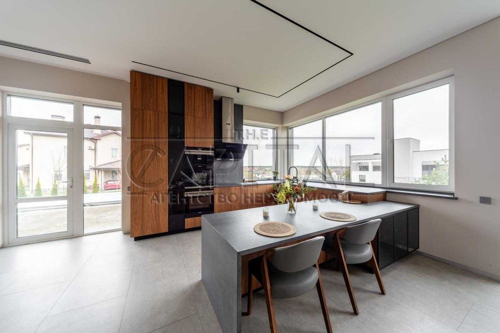 Продаж котеджу hi-tech 260 м2 Березівка Київська обл., купити будинок,