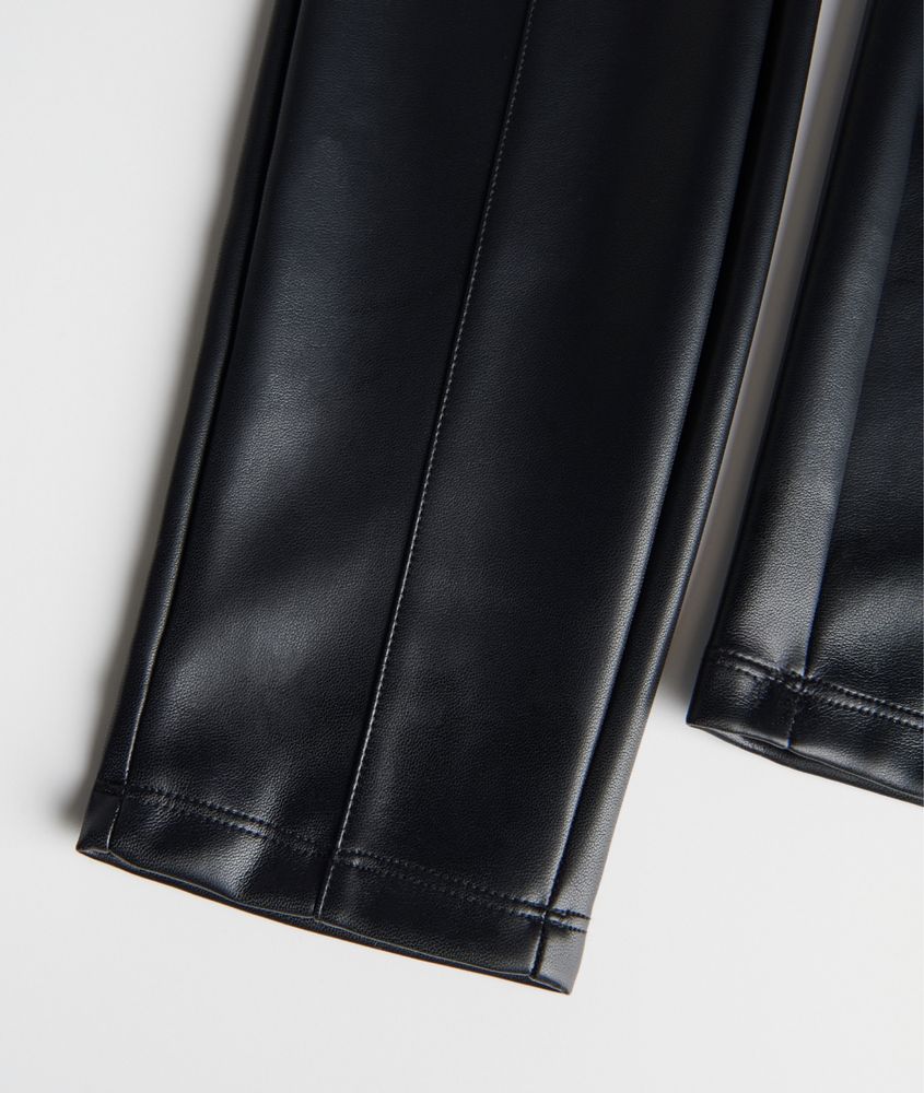 Spodnie z eko skóry XL Reserved czarne leginsy