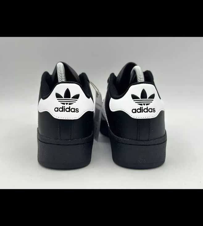 Adidas/Czarne/białe/unisex/rozmiar 39