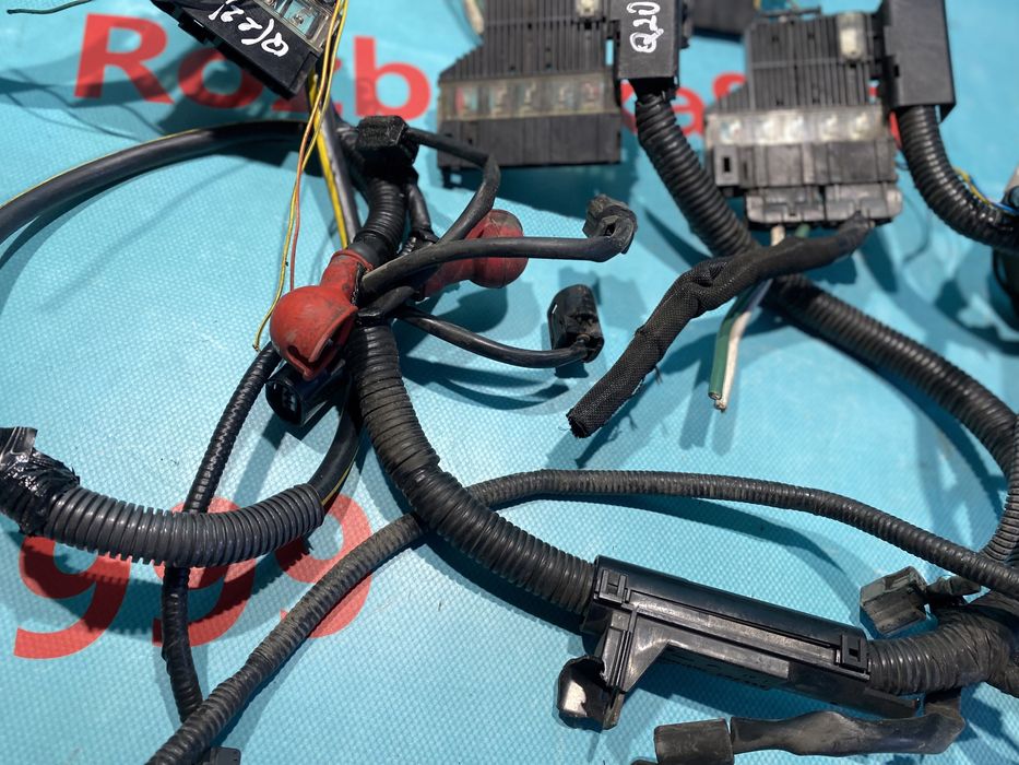 Коема плюс Qashqai j10 запобіжники плюсової клеми Кашкай