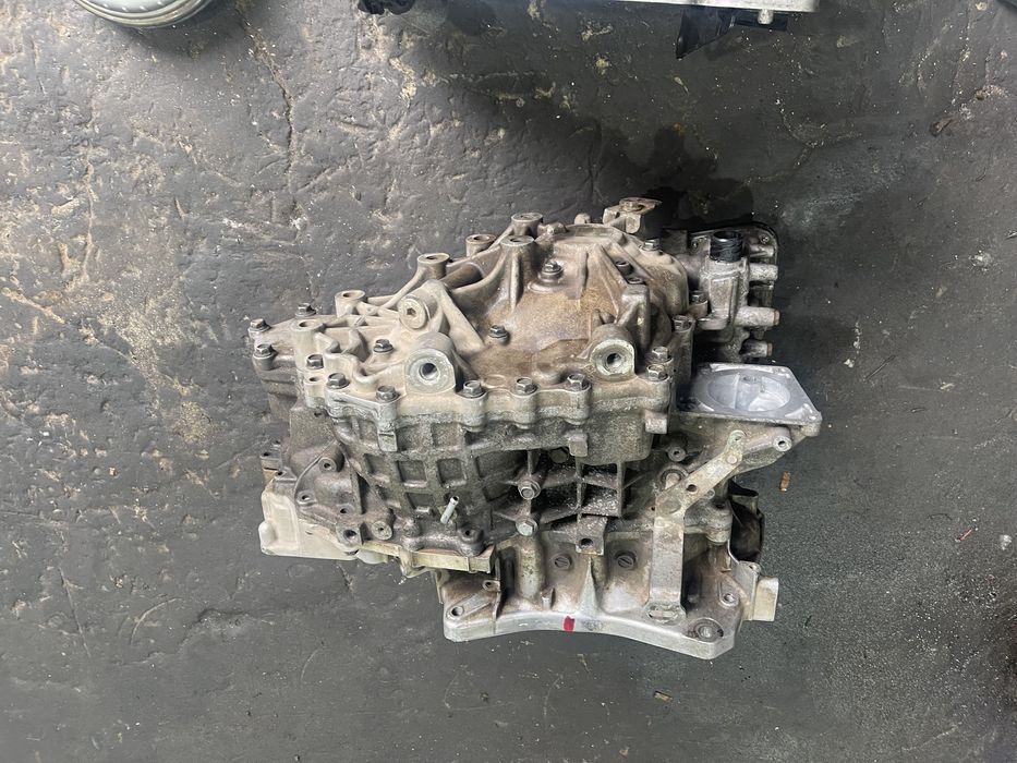 Nissan X Trail  вариатор 2.0 полный привод JF 011