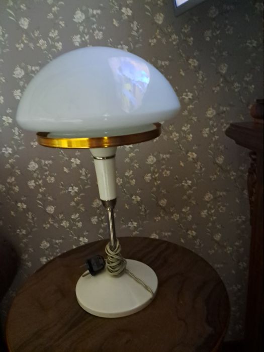 Плафон до настільної лампи