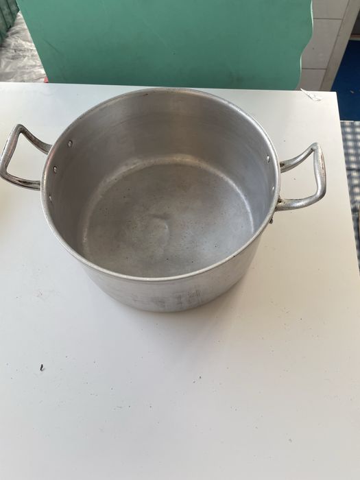 Varias Panelas + panela de pressão