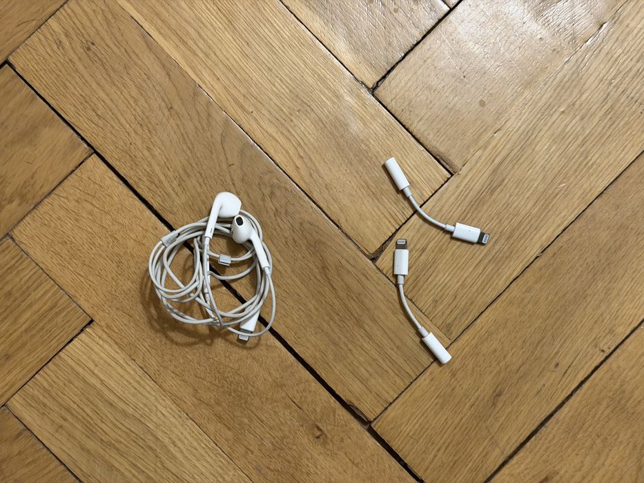 Słuchawki Apple Lightning + 2 przejsciówki lightning audio jack
