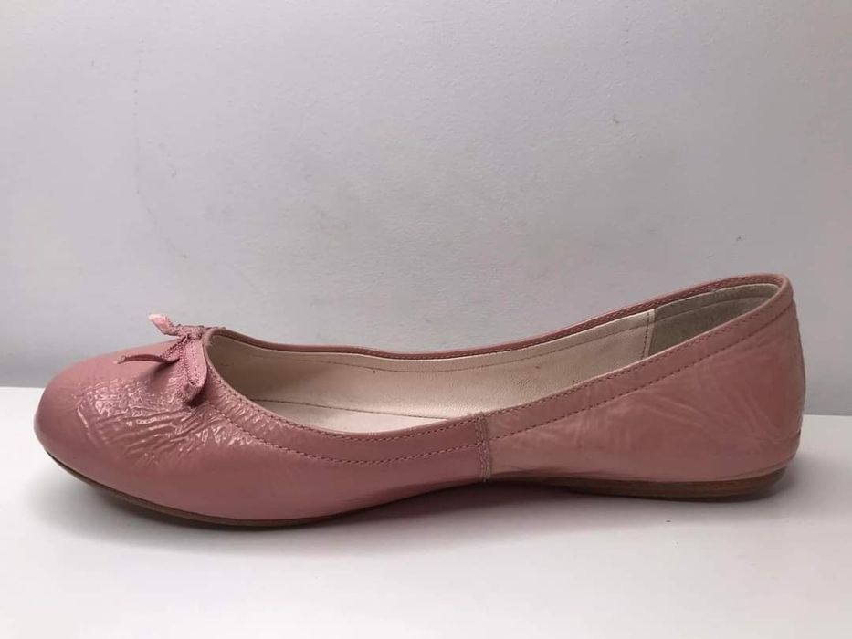 Baleriny skórzane lakierowane Comma Rozmiar 39