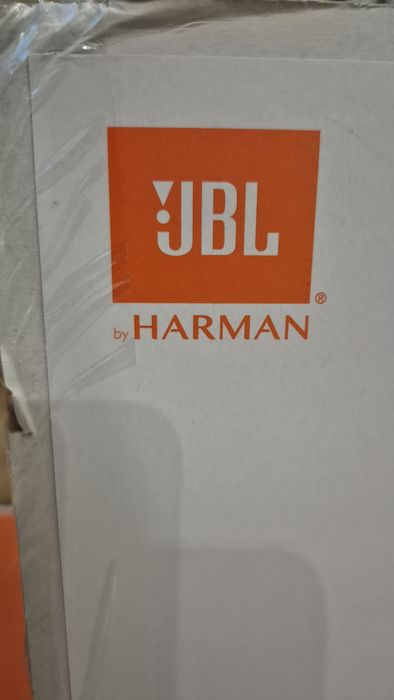 Zamienię na iphone 13Pro, 14Pro z dopłatą. Sondbar JBL z subwooferem