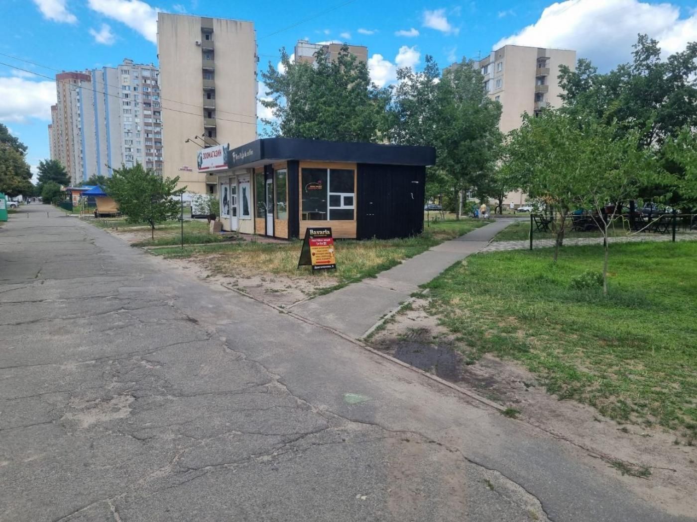Здам на вул. Драгоманова, 9 павільйон на 20 м², без комісії