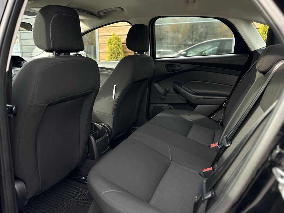 FORD FOCUS 2016 року, 2.0 бензин, автомат, передній привід.