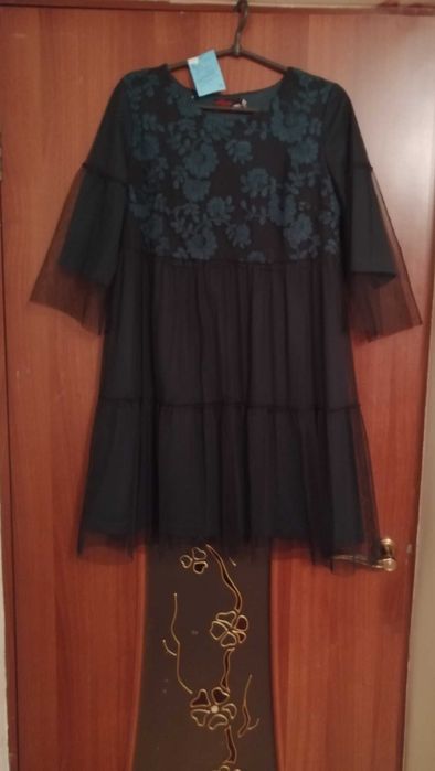 Продам плаття нарядне