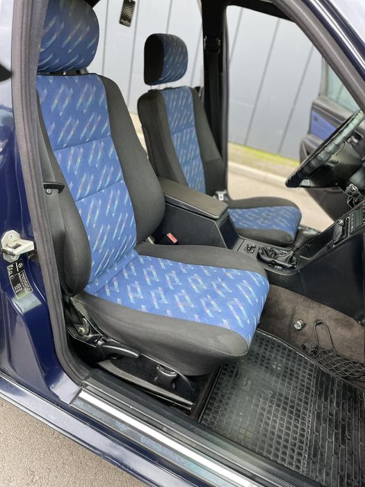 Продаю мерседеса 1.8 газ/бенз