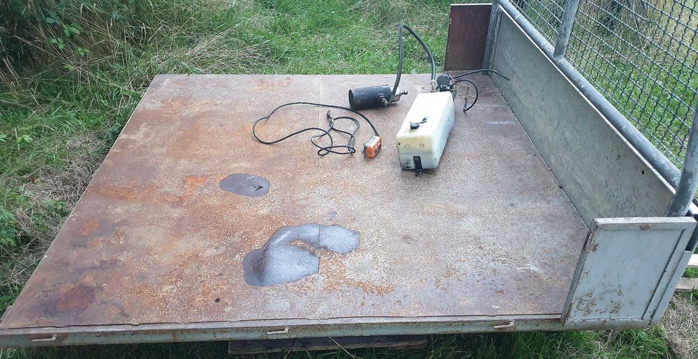 TRANSIT DUCATO IVECO kiper wywrotka paka zabudowa BUS komplet MONARCH