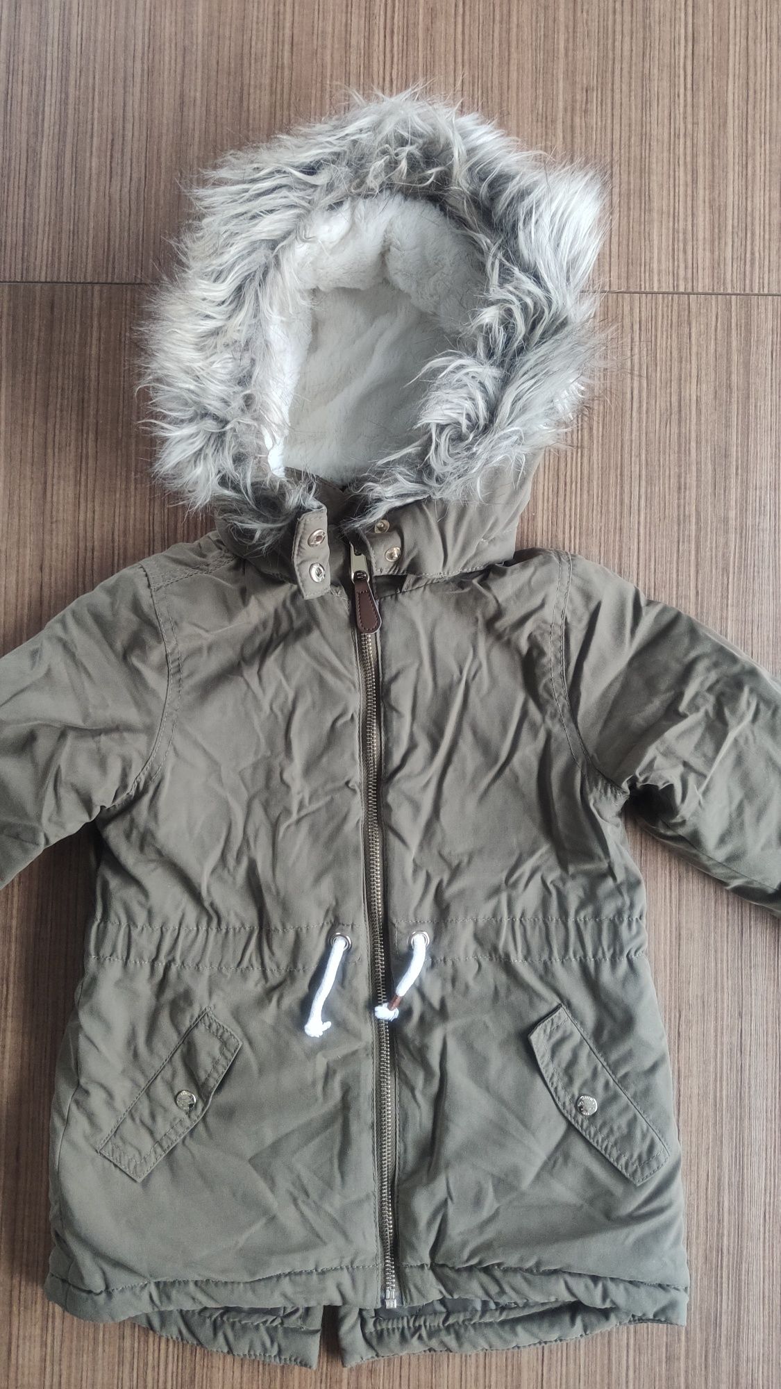 Kurtka zimowa H&M r. 116 khaki dziewczynka/chłopiec