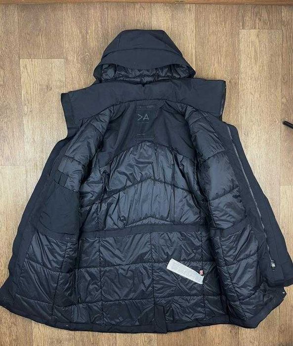 Лижна куртка sweet protection by aksel lund svindal goretex чорна