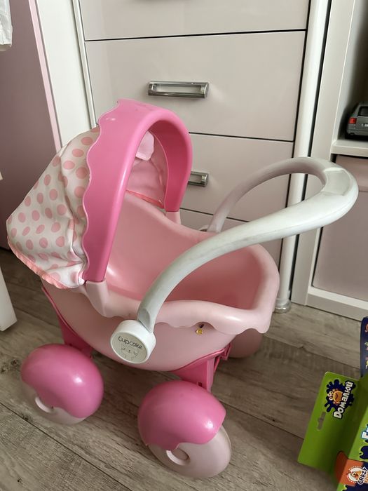 Іграшковий візочок