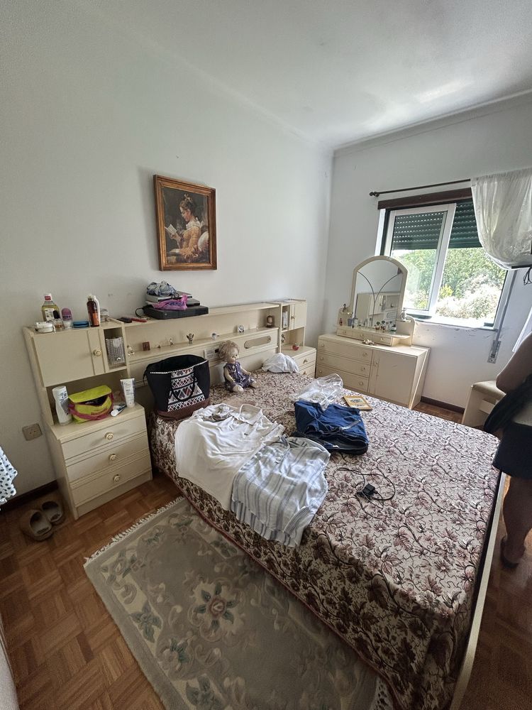 Quarto completo bege
