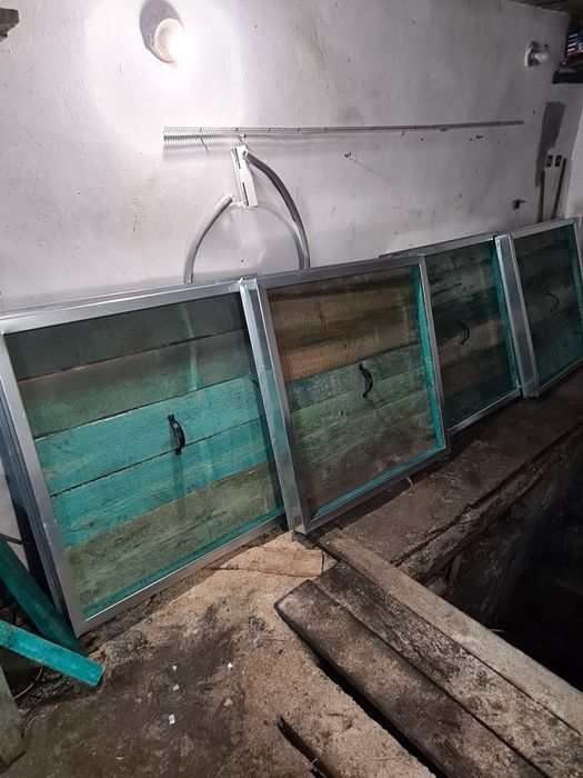 Klapa,wyłaz dachowy na wymiar.