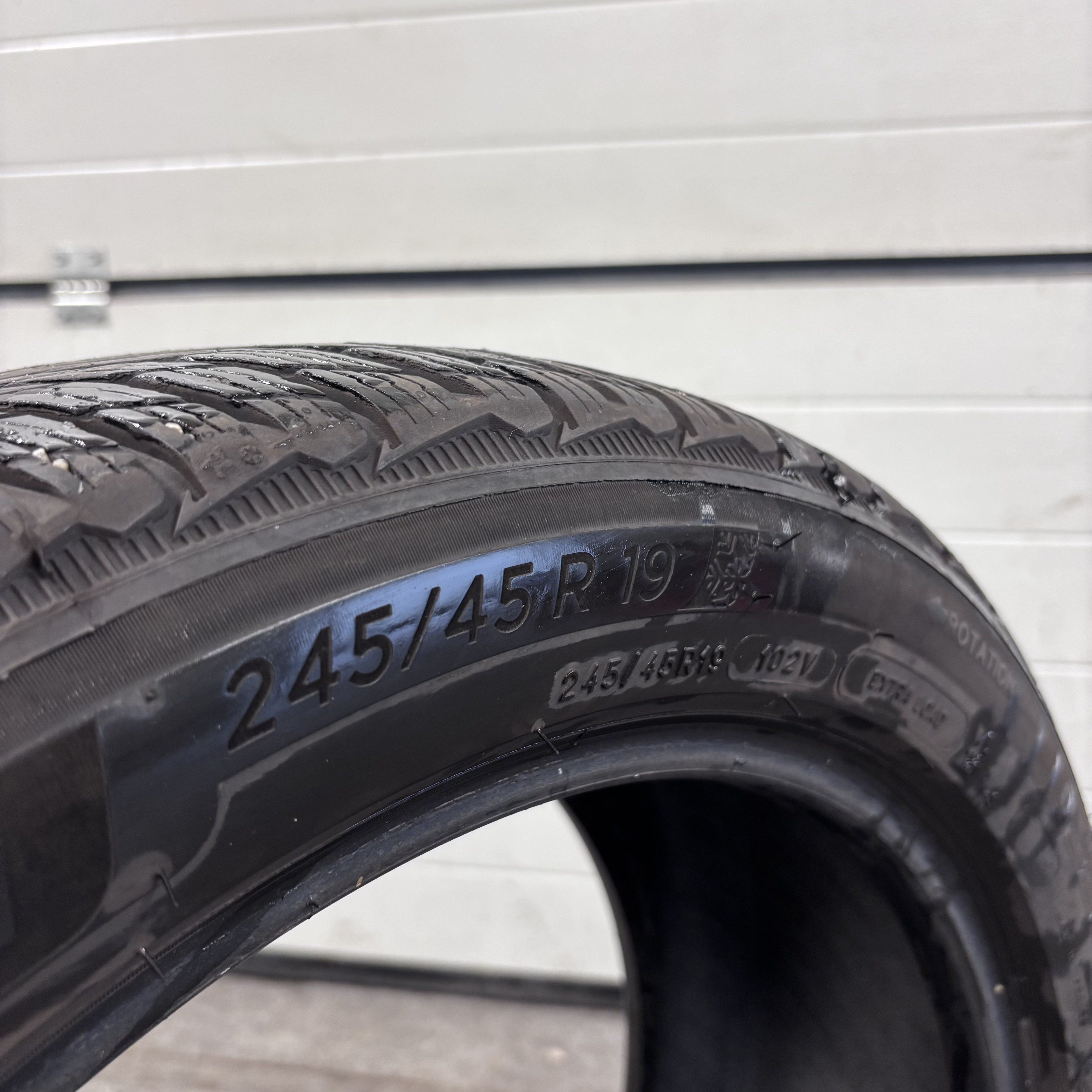 Opony Michelin Pilot Alpin 5 245/45/19