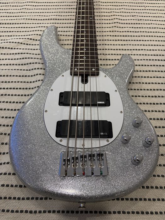 Baixo Yamaha BBG5S