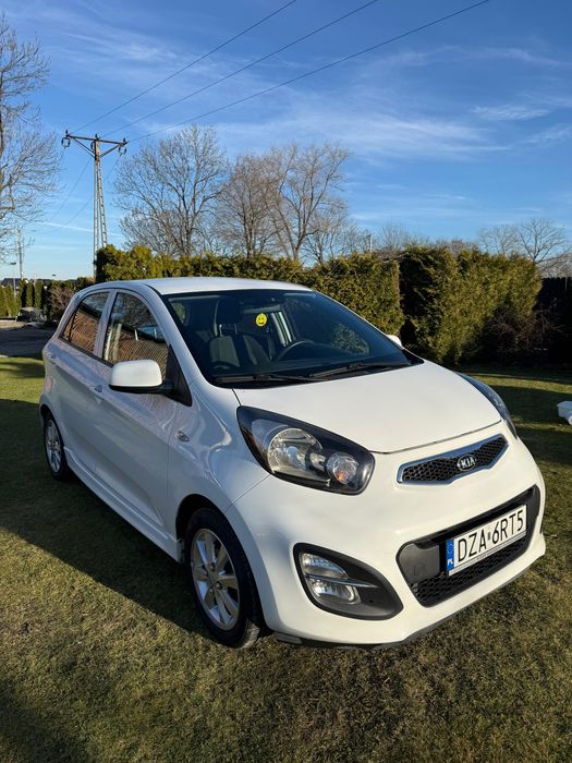 KIA Picanto małe oszczędne miejskie auto