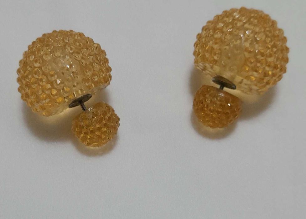 Brincos  - Mulher bijuteria.