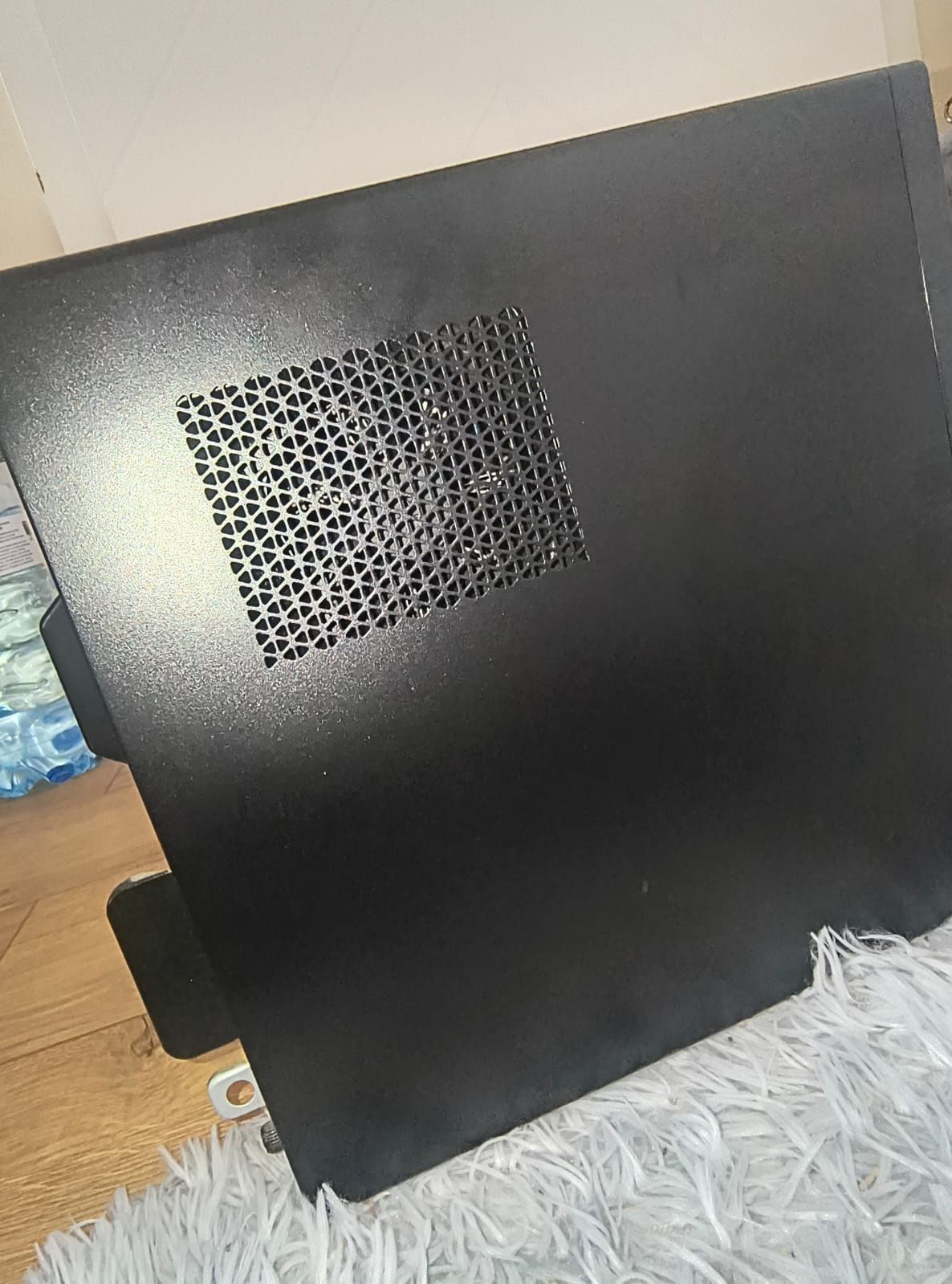 Komputer Dell Vostro 3681