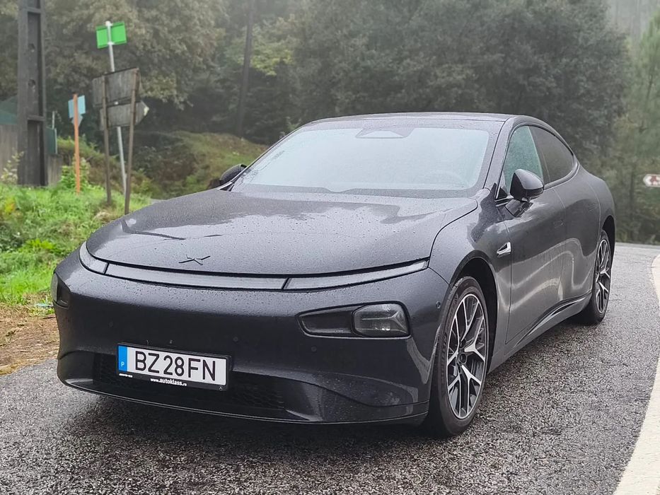 Xpeng P7i 86.2 kWh AWD Performance